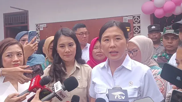 Veronica Tan: Ibu-Ibu Senang Sampai Menangis Terharu