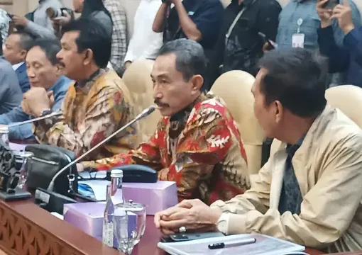 Komisi