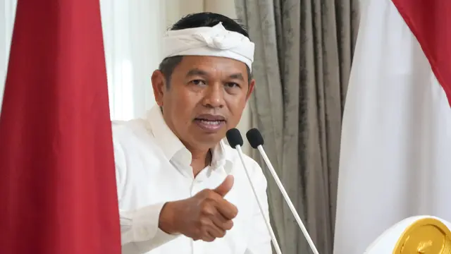 Rapor Kinerja Dedi Mulyadi Disorot Warganet