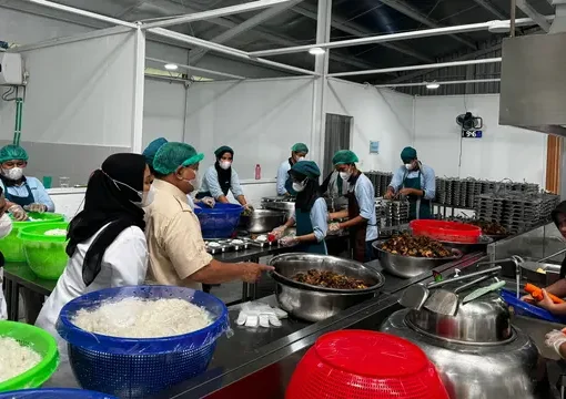 BGN Perkuat Mitigasi Kasus Pelajar Keracunan MBG