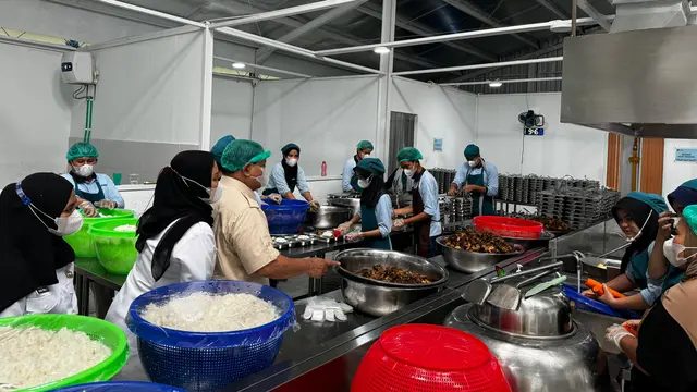 BGN Perkuat Mitigasi Kasus Pelajar Keracunan MBG