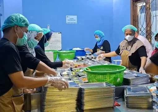 Dalam Pangsit Berisi Telur sampai Daging Ayamnya