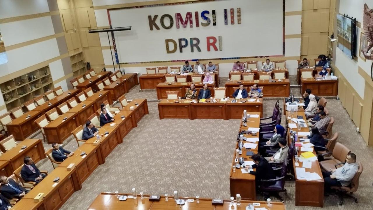Daftar 7 Calon Komisioner KY yang Disetujui Komisi III DPR